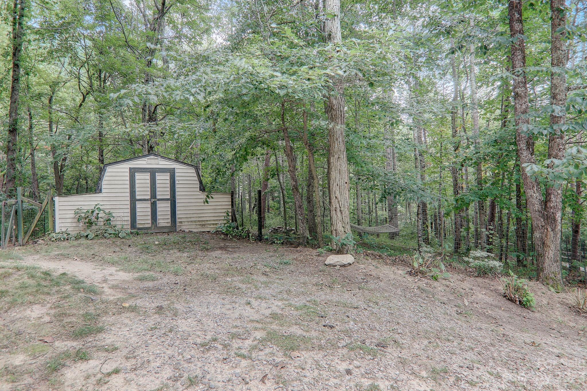 28 Afternoon Drive Fairview NC 28730