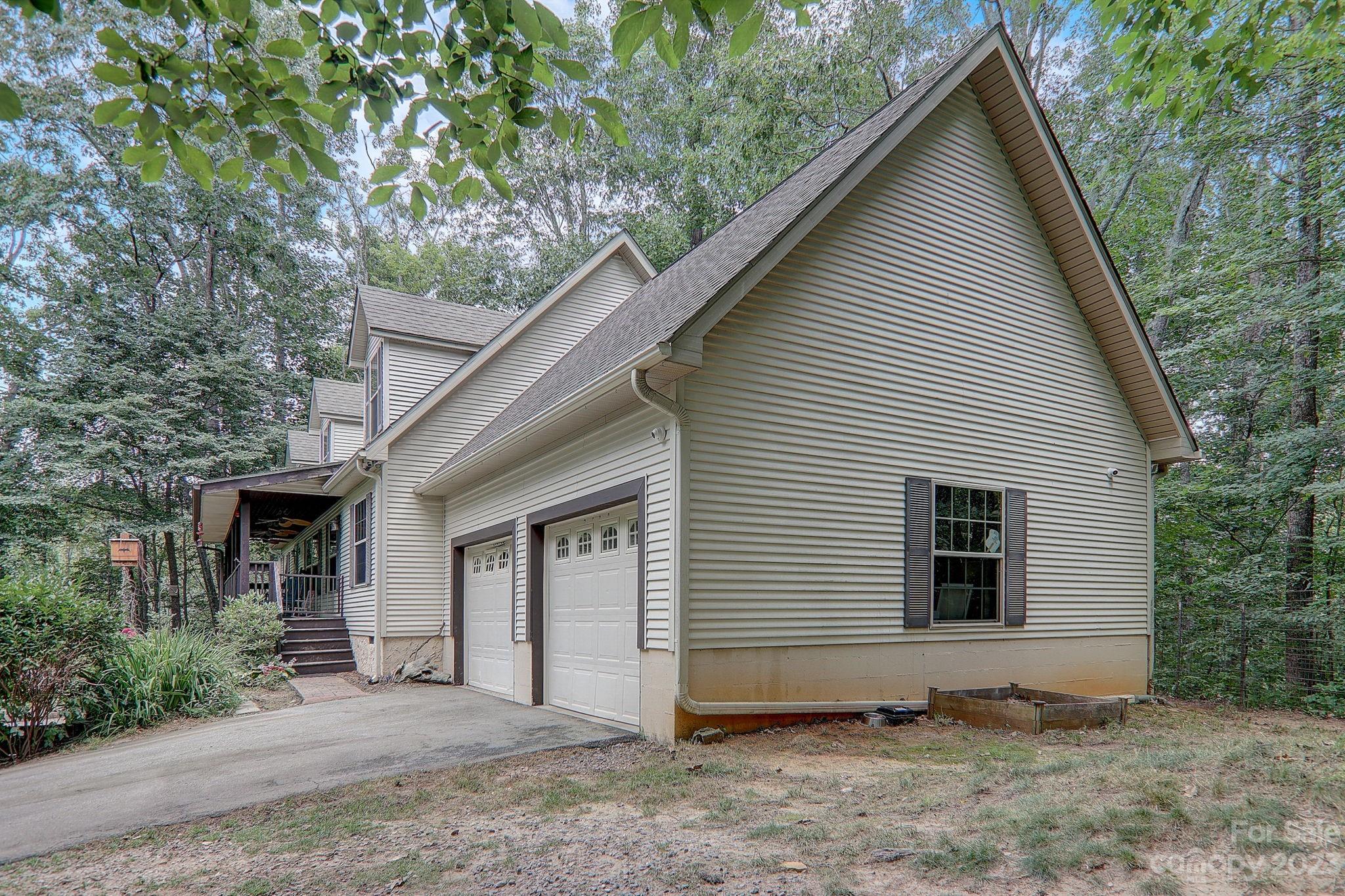 28 Afternoon Drive Fairview NC 28730