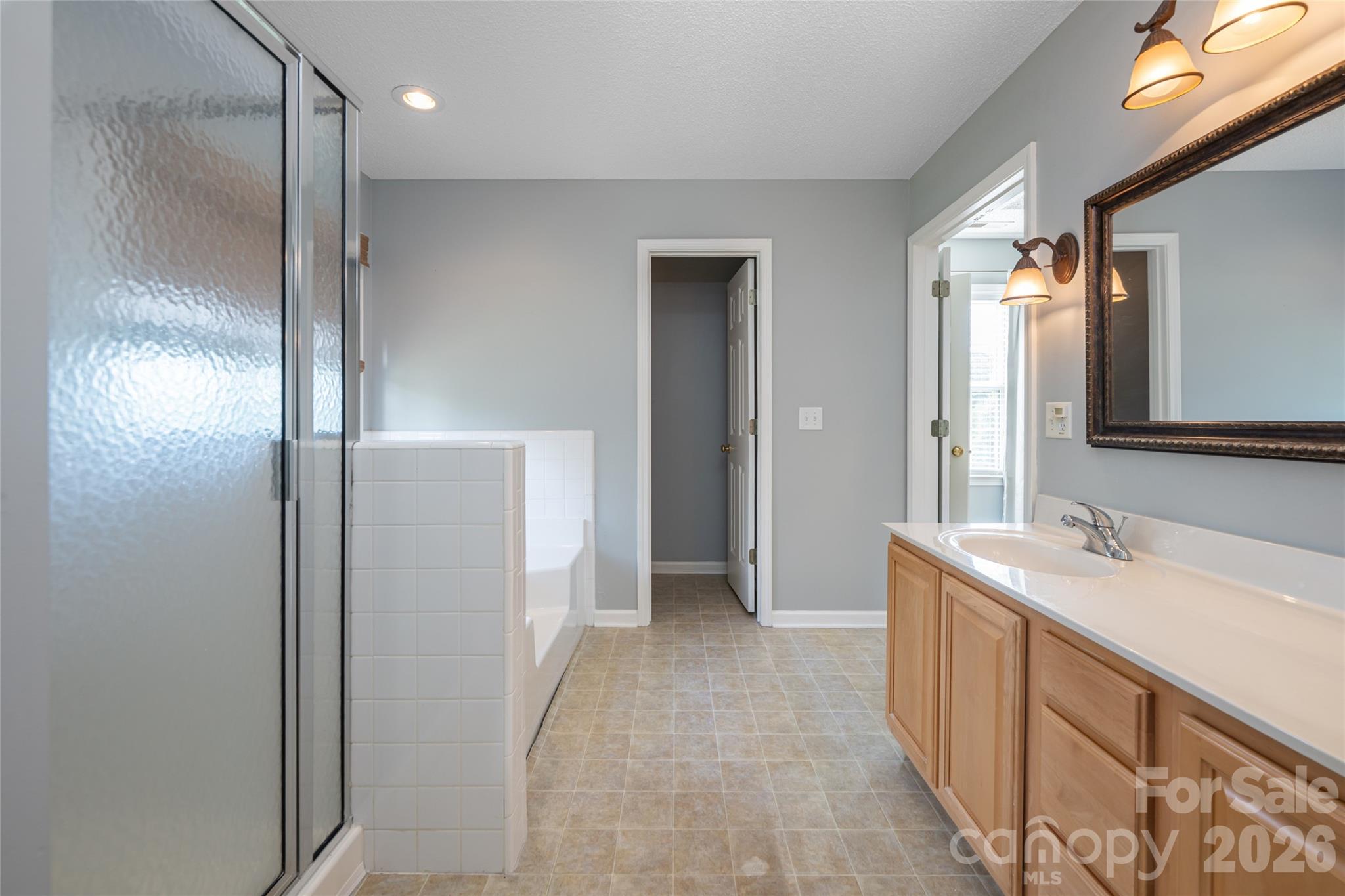 48 Brownstone Court Fletcher NC 28732