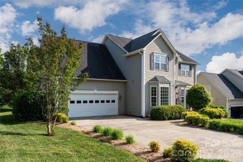 48 Brownstone Court Fletcher NC 28732