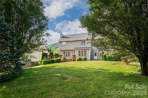 48 Brownstone Court Fletcher NC 28732