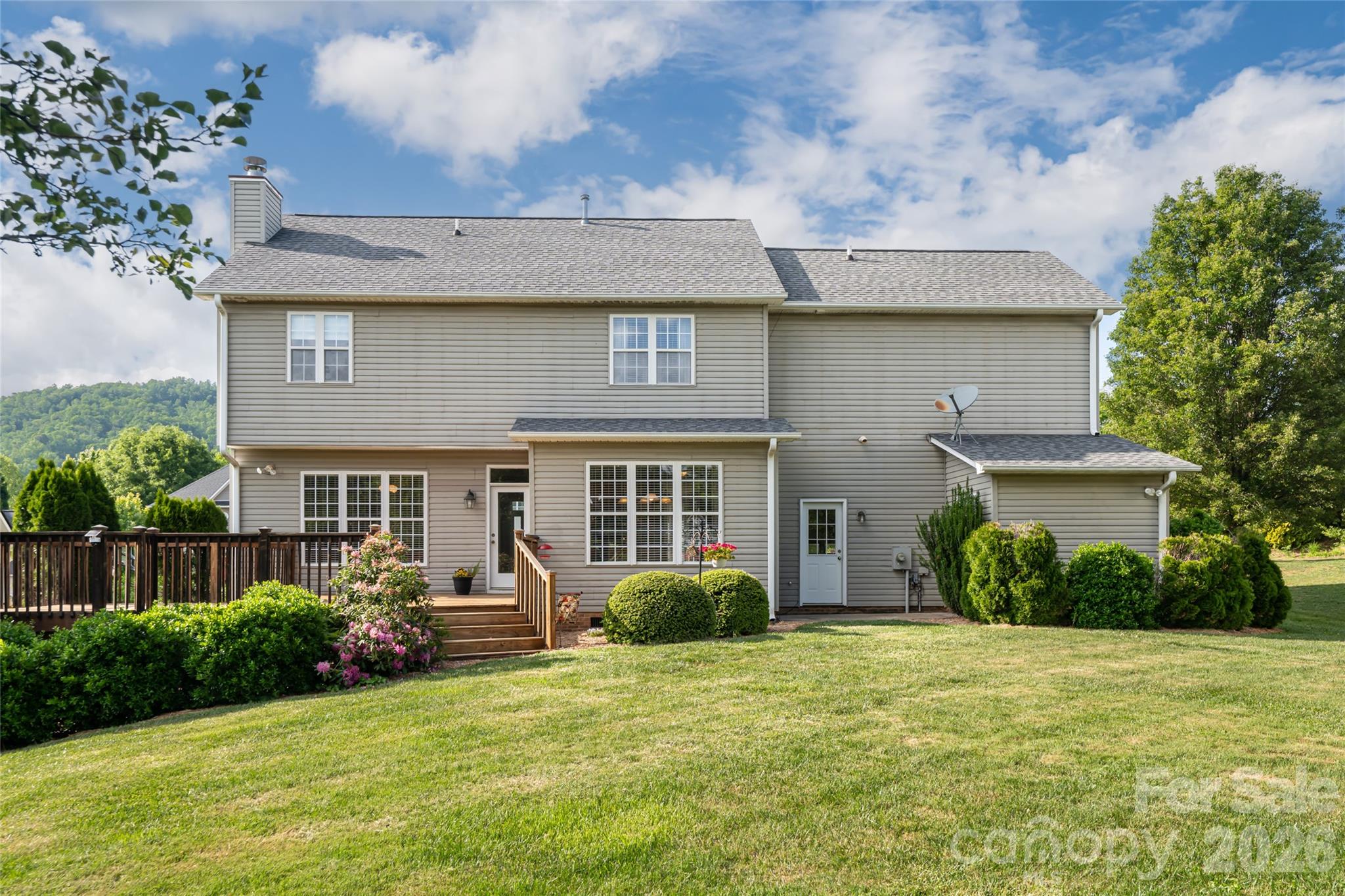 48 Brownstone Court Fletcher NC 28732