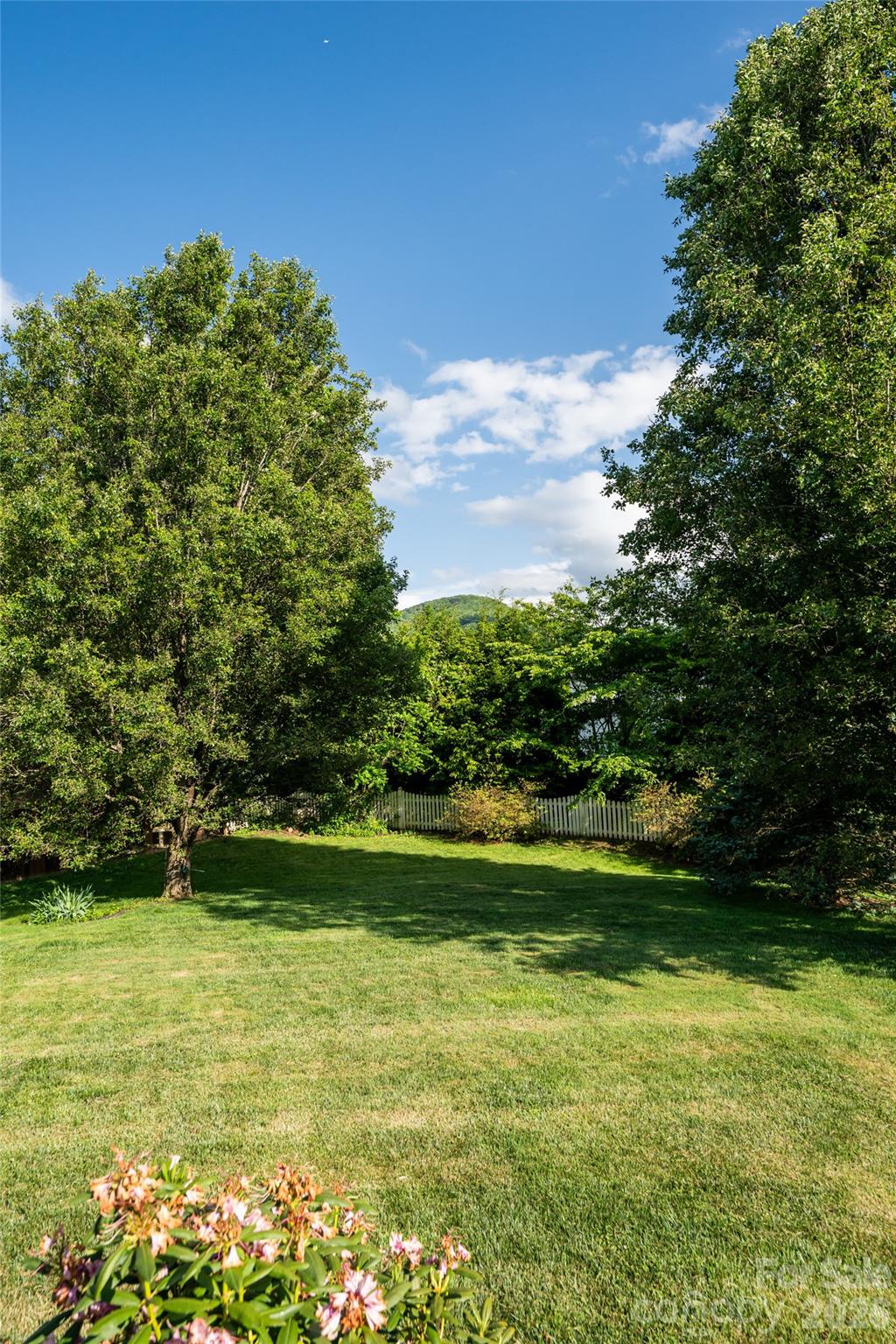 48 Brownstone Court Fletcher NC 28732