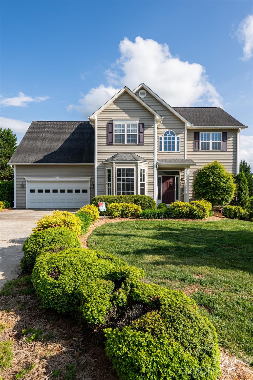 48 Brownstone Court Fletcher NC 28732