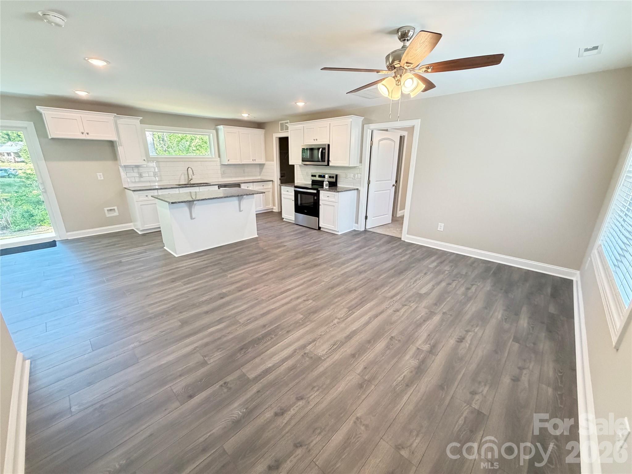 1019 E 10th Street Kannapolis NC 28083