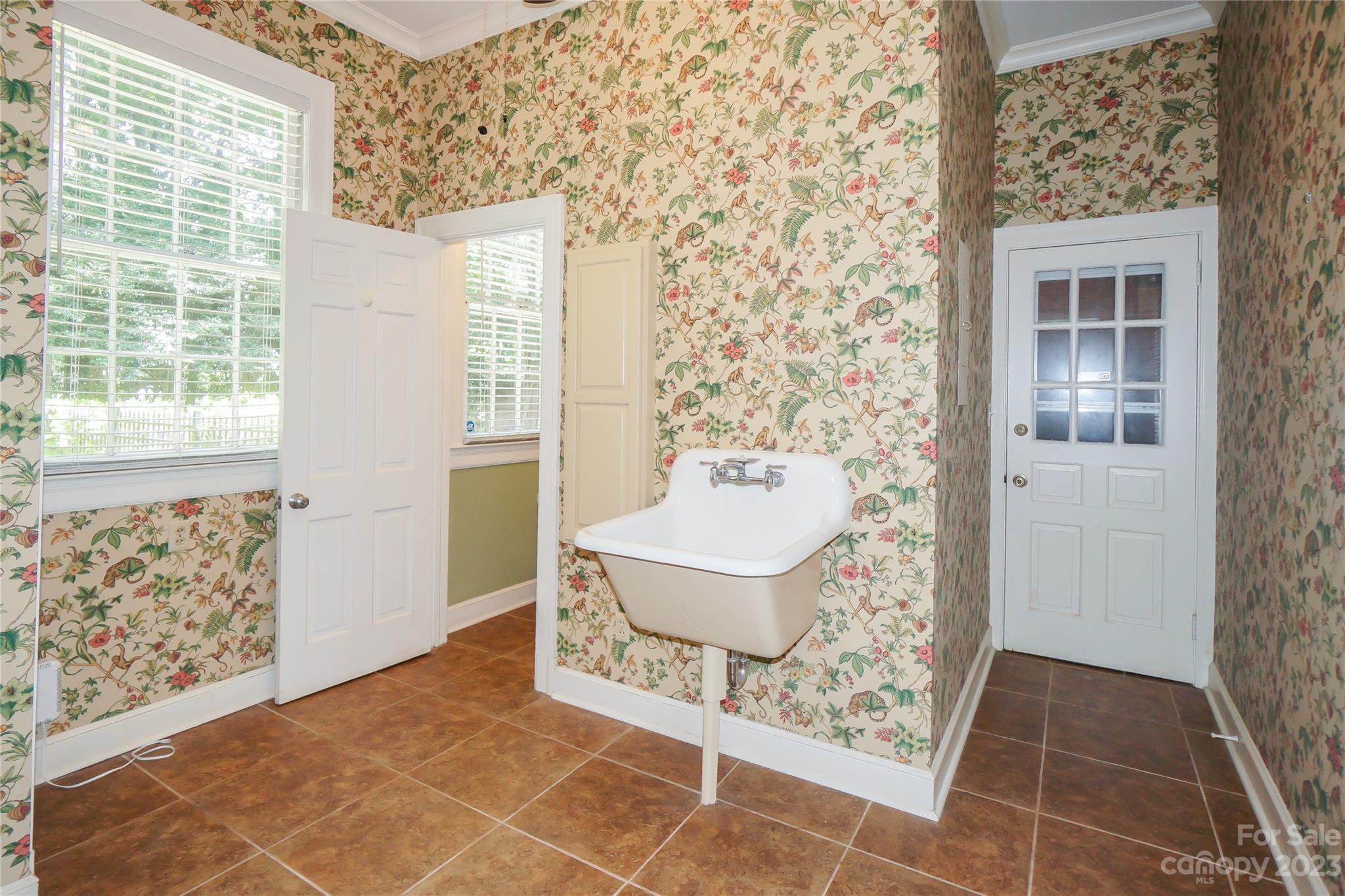 620 N 9th Street Albemarle NC 28001