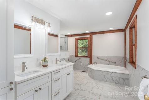 353 Dingle Creek Lane Asheville NC 28803