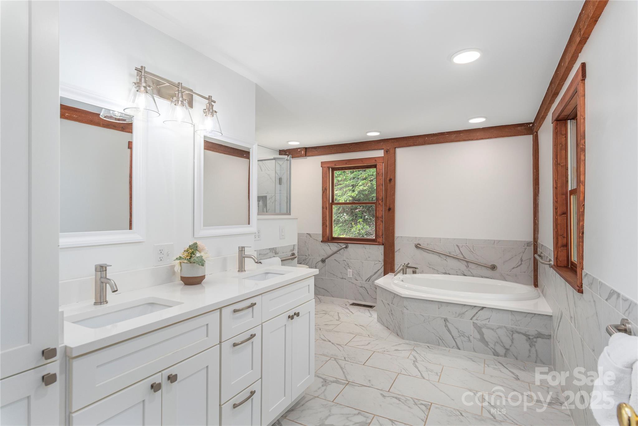 353 Dingle Creek Lane Asheville NC 28803