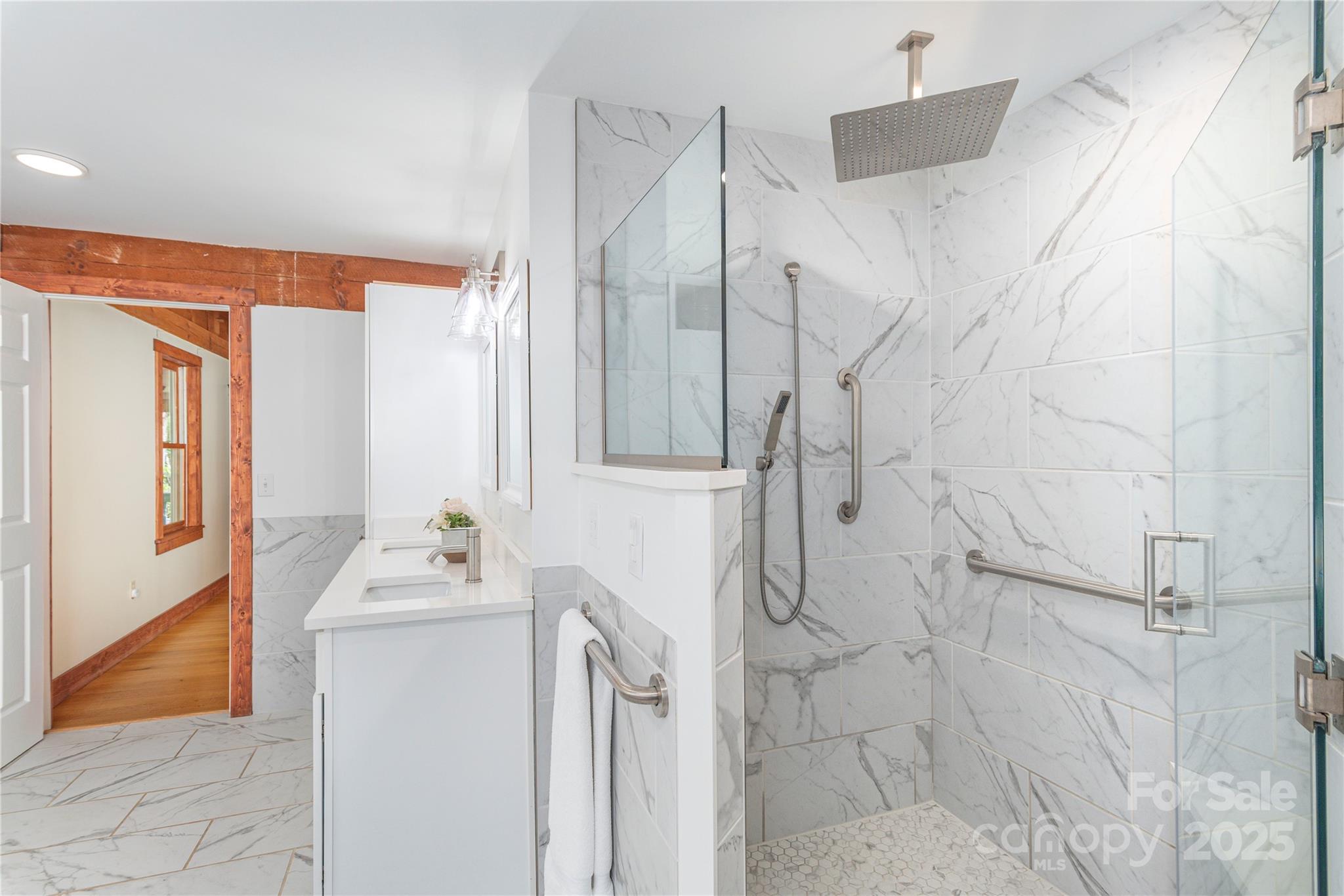 353 Dingle Creek Lane Asheville NC 28803