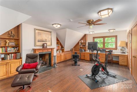 353 Dingle Creek Lane Asheville NC 28803