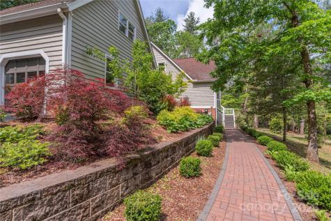 353 Dingle Creek Lane Asheville NC 28803