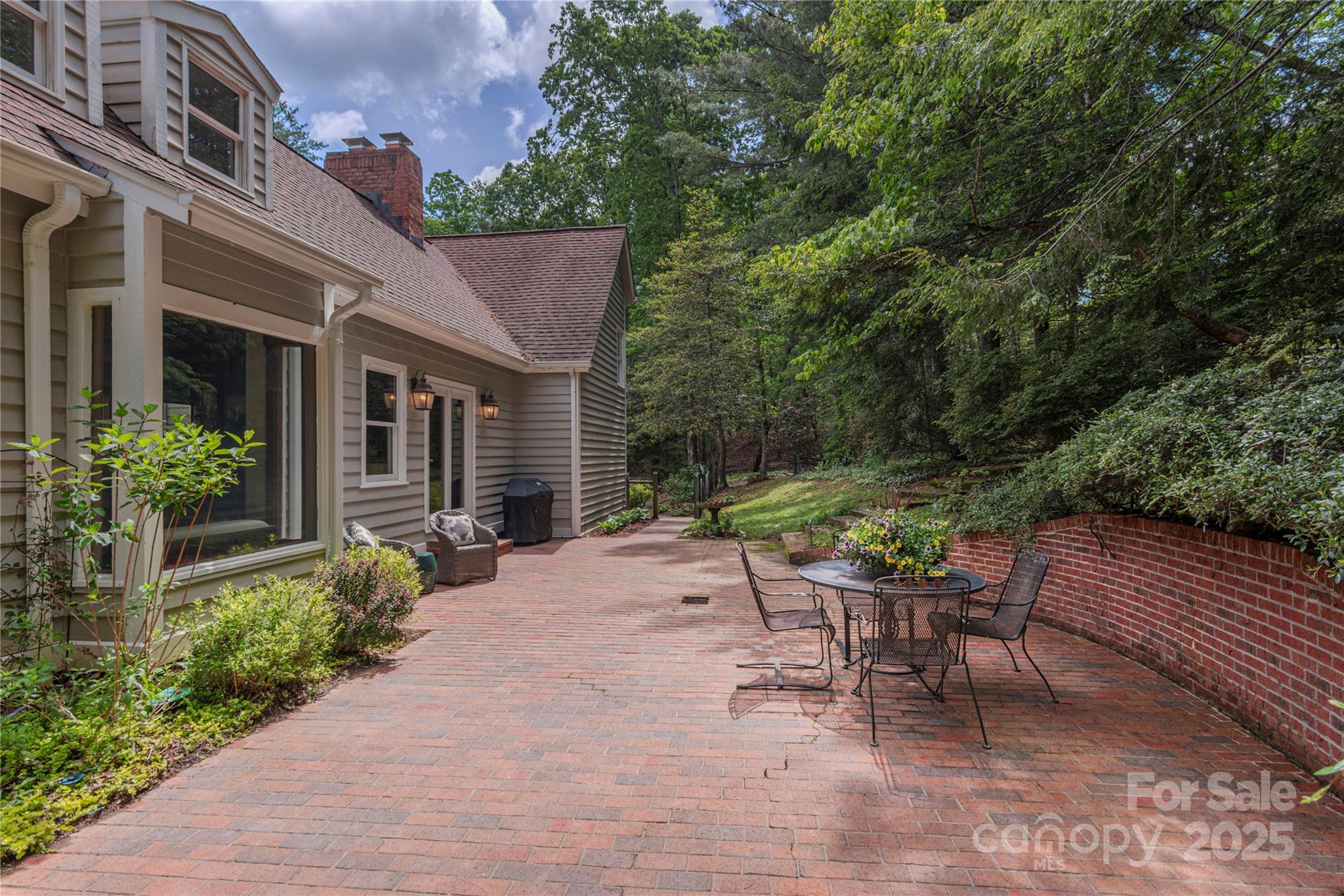 353 Dingle Creek Lane Asheville NC 28803