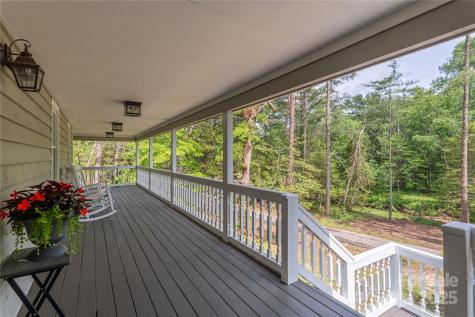 353 Dingle Creek Lane Asheville NC 28803