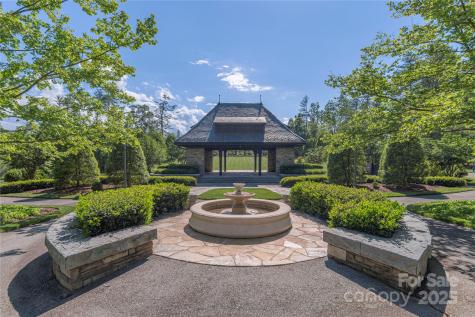 353 Dingle Creek Lane Asheville NC 28803