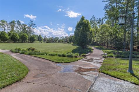 353 Dingle Creek Lane Asheville NC 28803