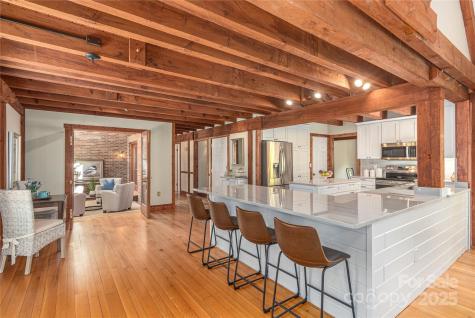 353 Dingle Creek Lane Asheville NC 28803