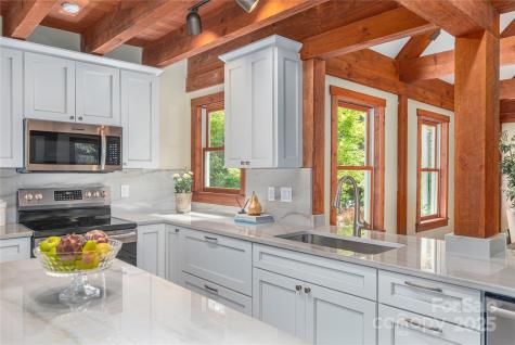 353 Dingle Creek Lane Asheville NC 28803