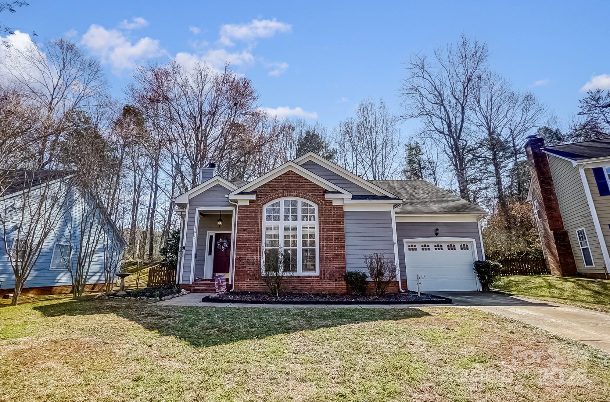 11010 Pale Hickory Lane Charlotte NC 28215