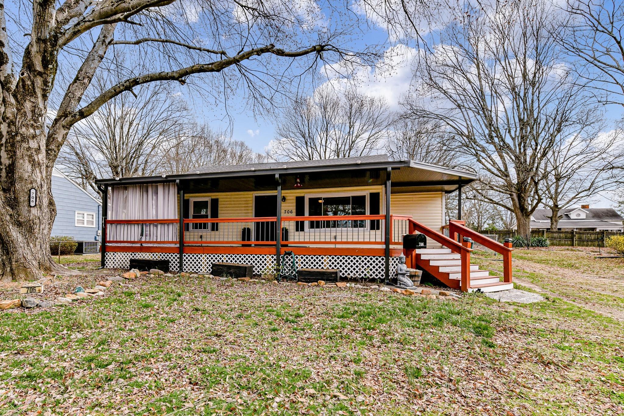 706 Laurel Lane Gastonia NC 28054