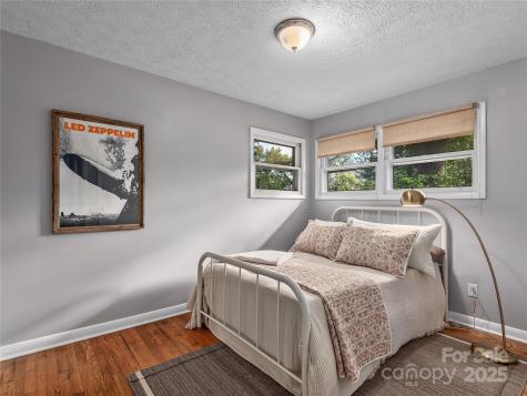 74 Brucemont Circle Asheville NC 28806