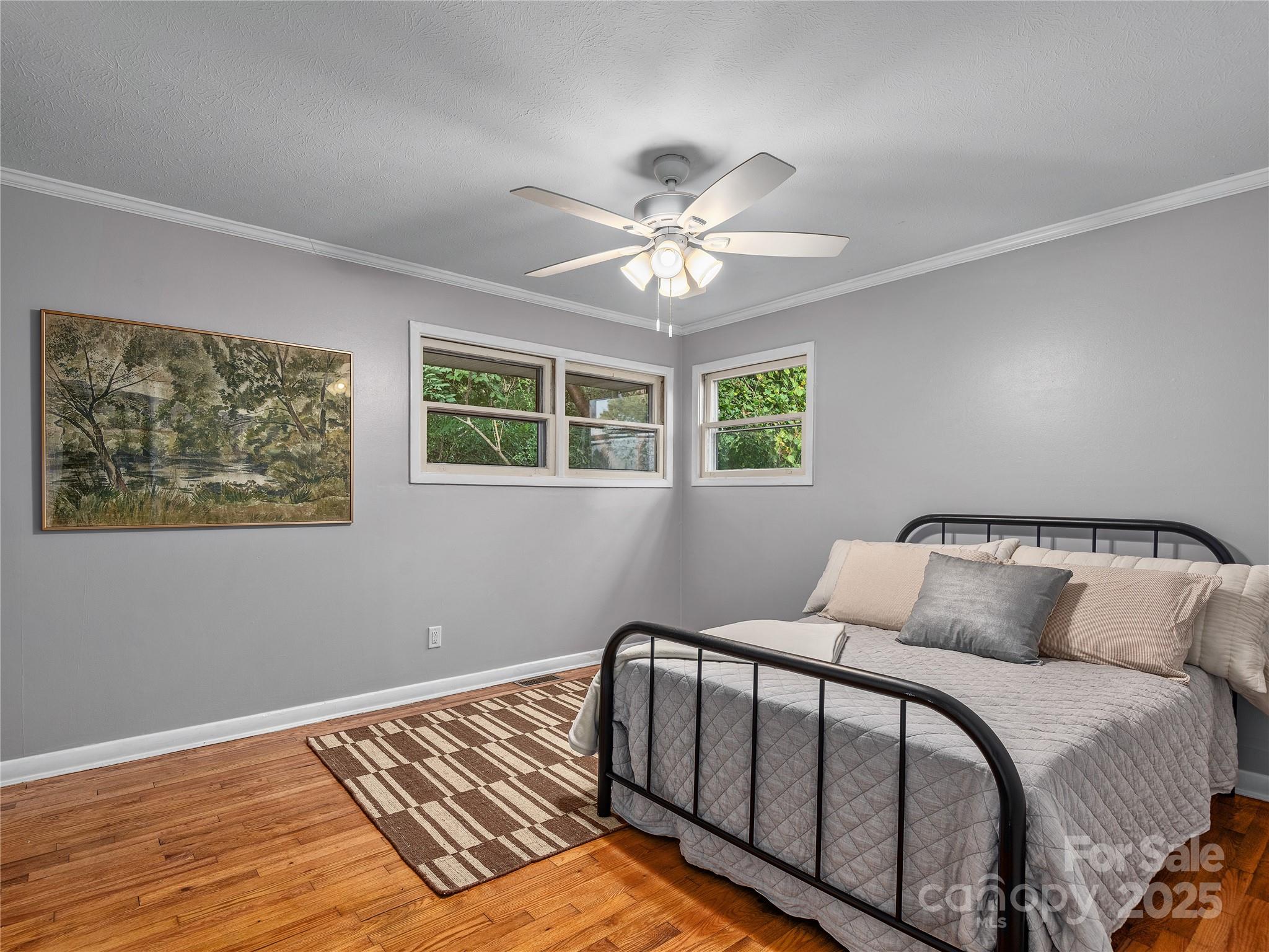 74 Brucemont Circle Asheville NC 28806