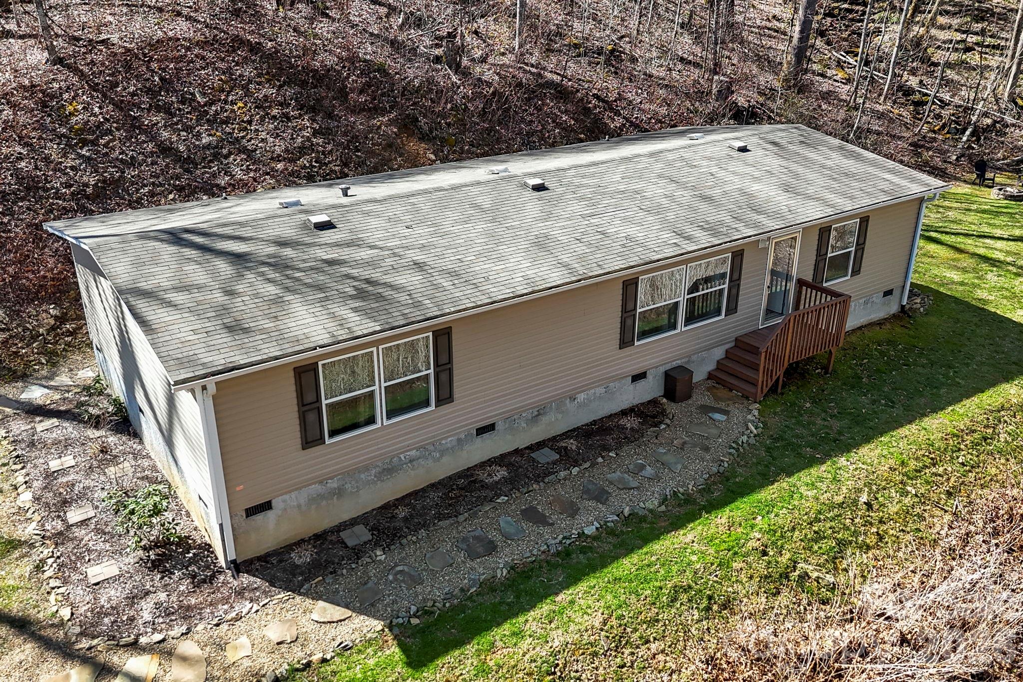 256 Inglewood Cove Road Waynesville NC 28786