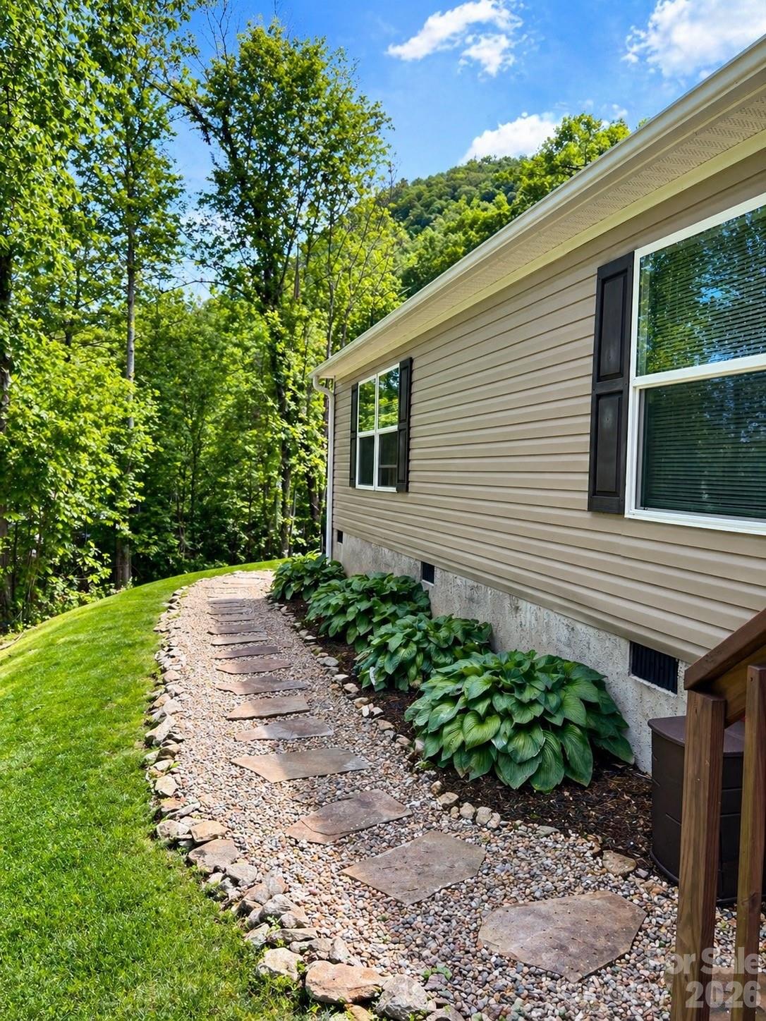 256 Inglewood Cove Road Waynesville NC 28786