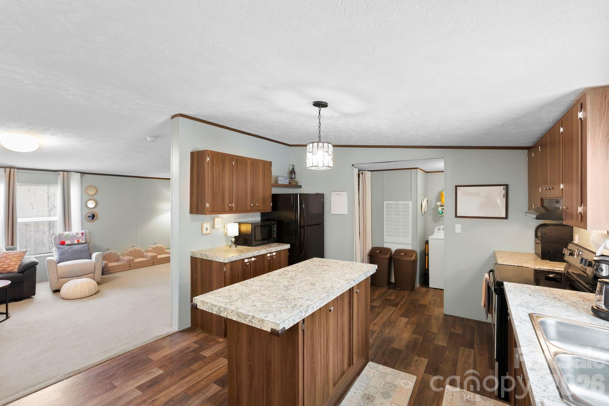 256 Inglewood Cove Road Waynesville NC 28786