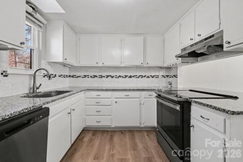 2312 Brook Canyon Drive Charlotte NC 28212