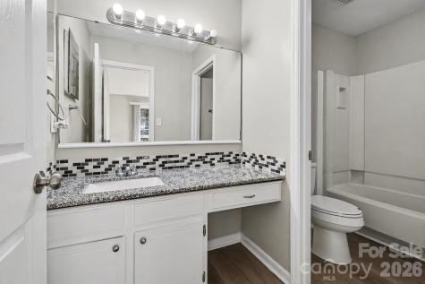 2312 Brook Canyon Drive Charlotte NC 28212