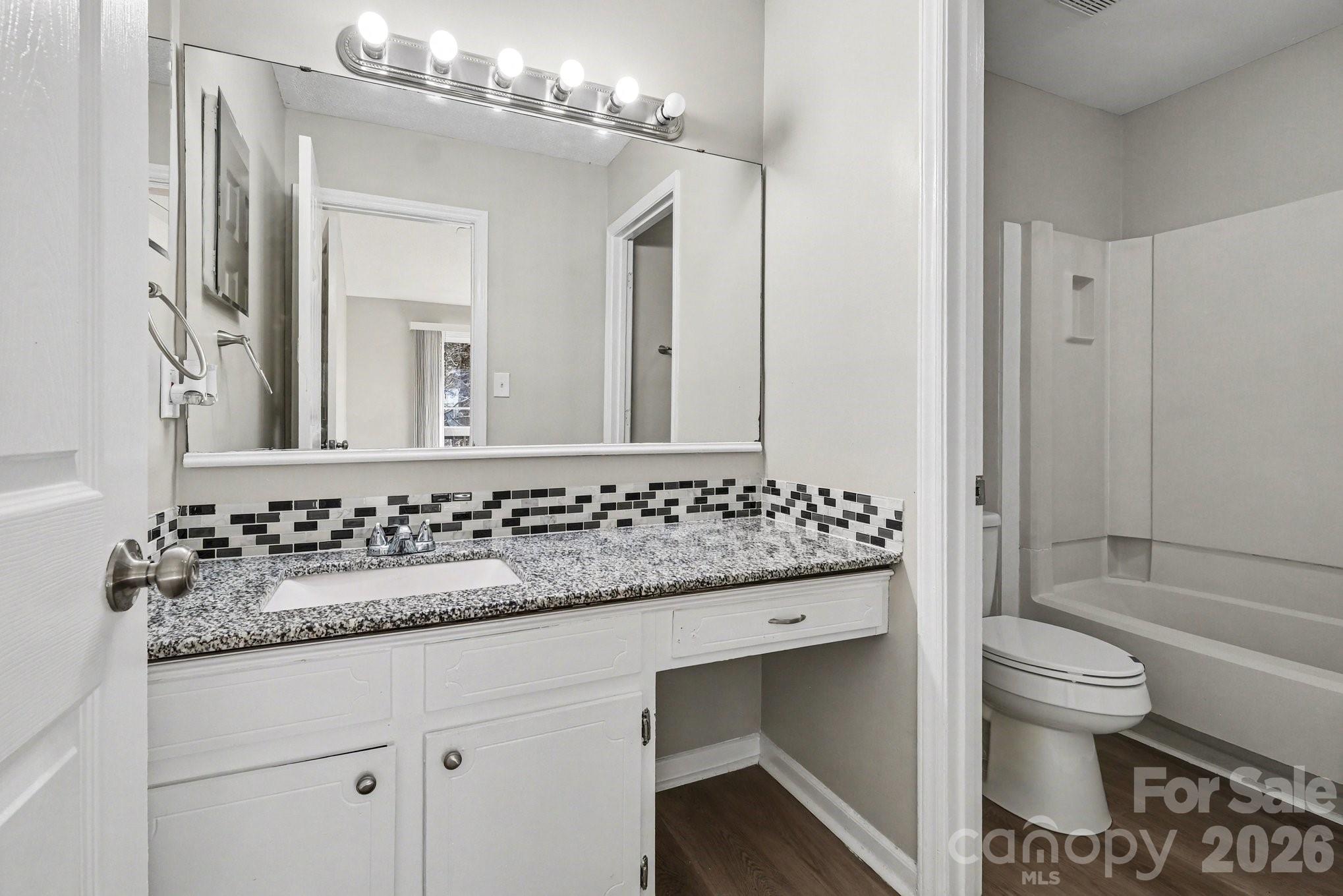 2312 Brook Canyon Drive Charlotte NC 28212