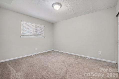 2312 Brook Canyon Drive Charlotte NC 28212