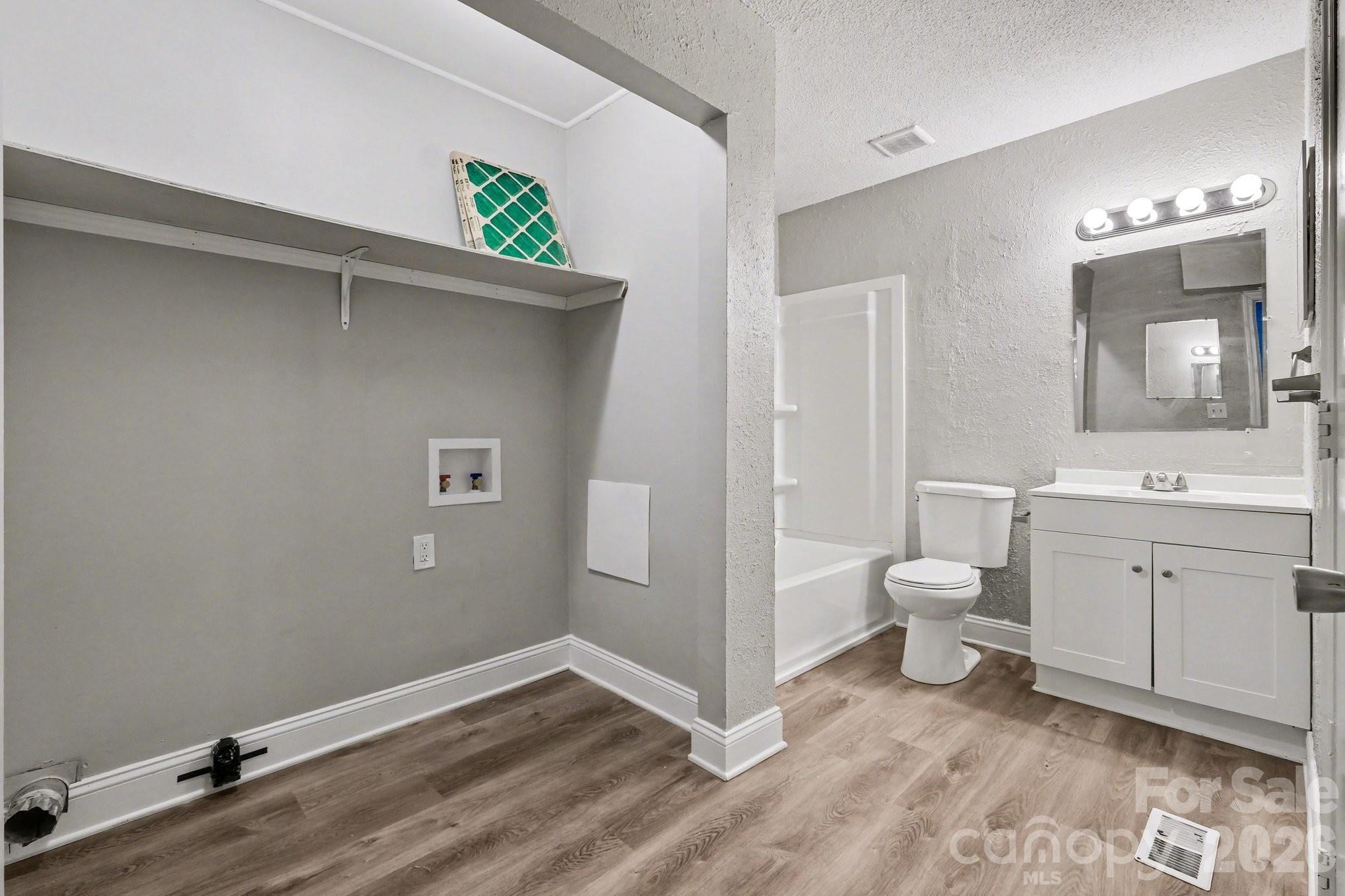 2312 Brook Canyon Drive Charlotte NC 28212