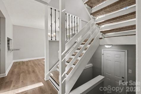 2312 Brook Canyon Drive Charlotte NC 28212