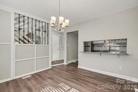 2312 Brook Canyon Drive Charlotte NC 28212