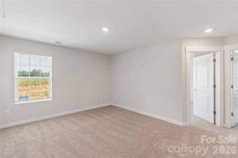 3411 Robindale Drive Winston Salem NC 27107
