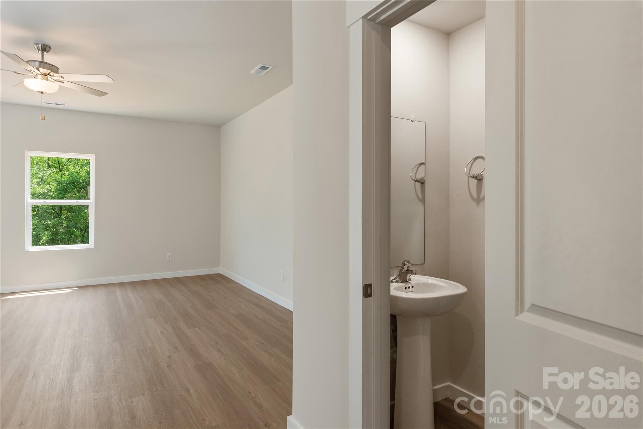 3411 Robindale Drive Winston Salem NC 27107
