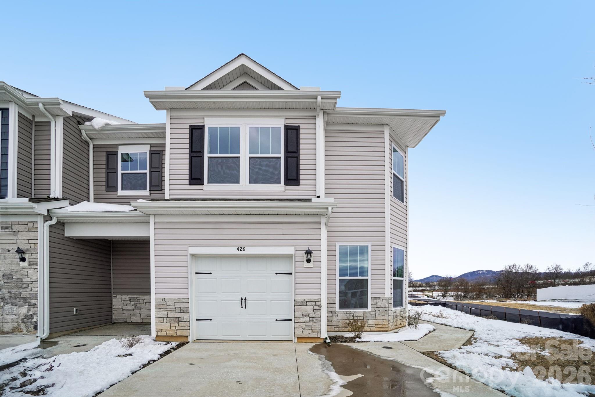 320 Lagoon Road Fletcher NC 28732
