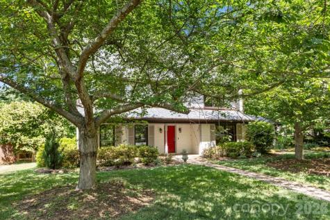 5335 Lansing Drive Charlotte NC 28270