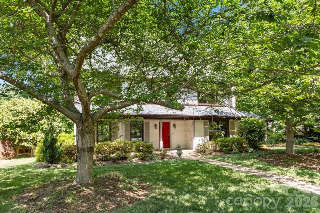 5335 Lansing Drive Charlotte NC 28270