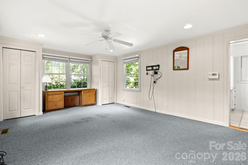 5335 Lansing Drive Charlotte NC 28270