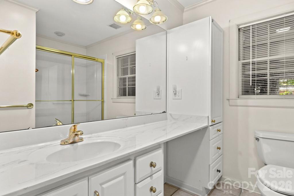5335 Lansing Drive Charlotte NC 28270