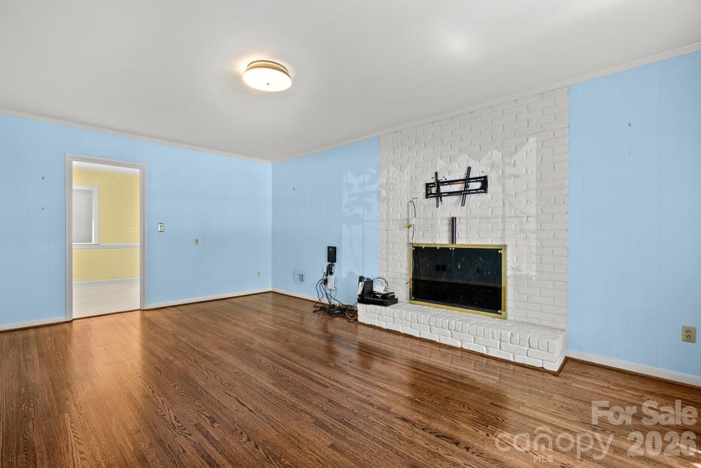 5335 Lansing Drive Charlotte NC 28270