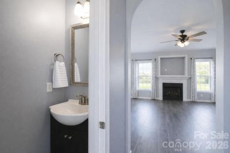 1045 Saxton Circle Salisbury NC 28147