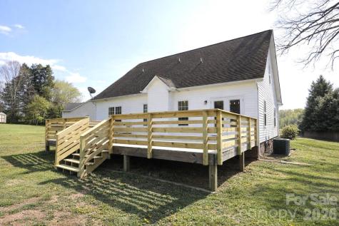1045 Saxton Circle Salisbury NC 28147