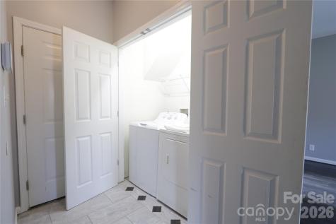 1045 Saxton Circle Salisbury NC 28147