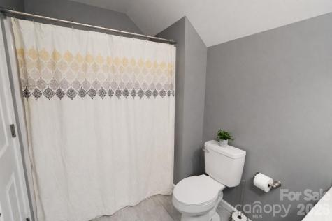 1045 Saxton Circle Salisbury NC 28147