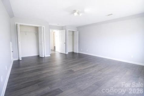 1045 Saxton Circle Salisbury NC 28147