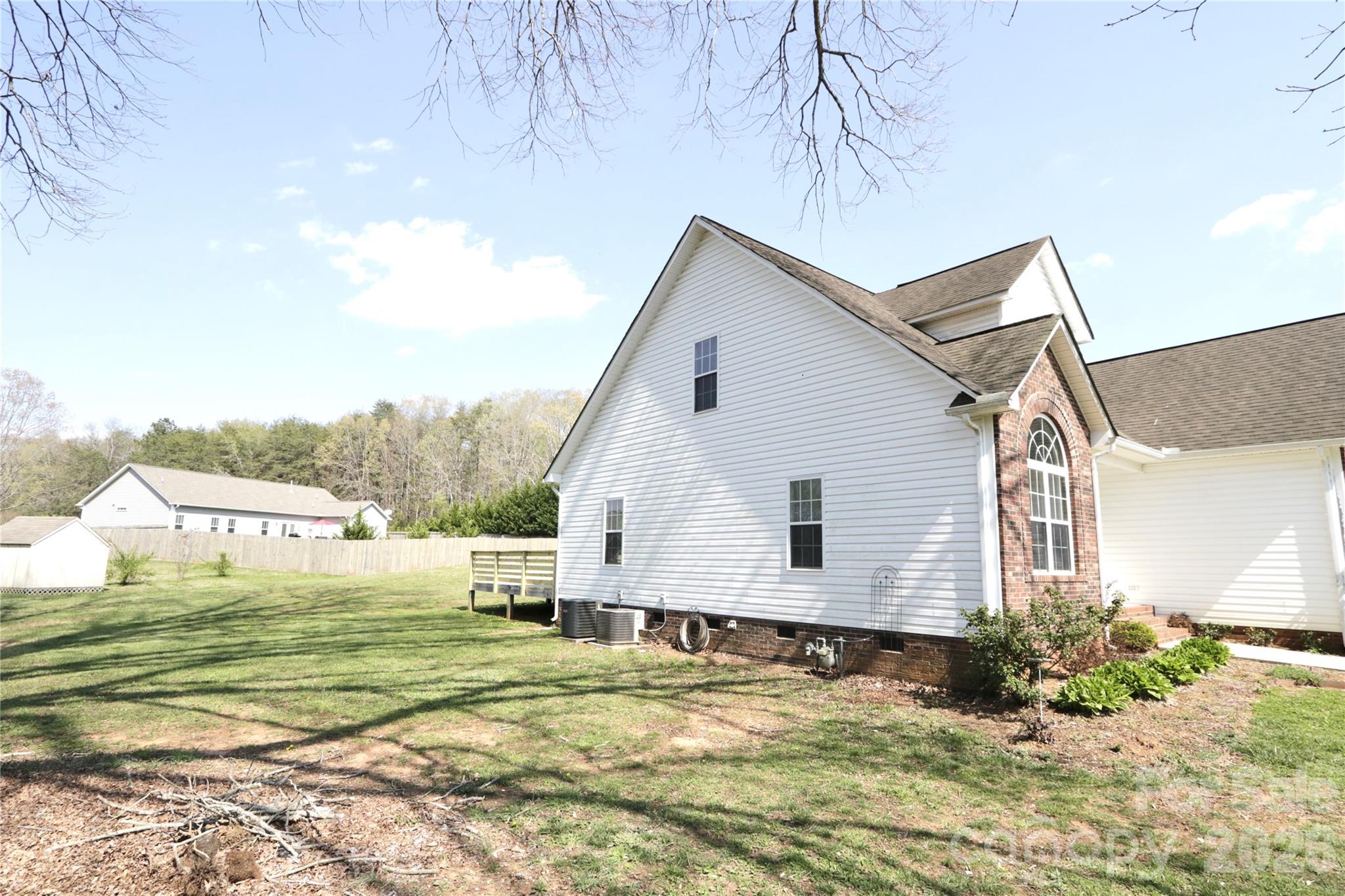 1045 Saxton Circle Salisbury NC 28147