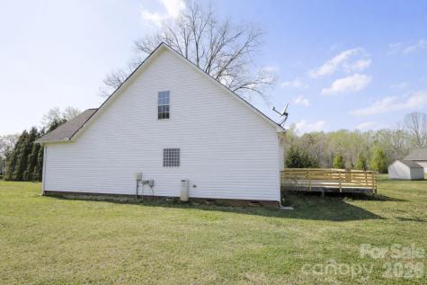 1045 Saxton Circle Salisbury NC 28147